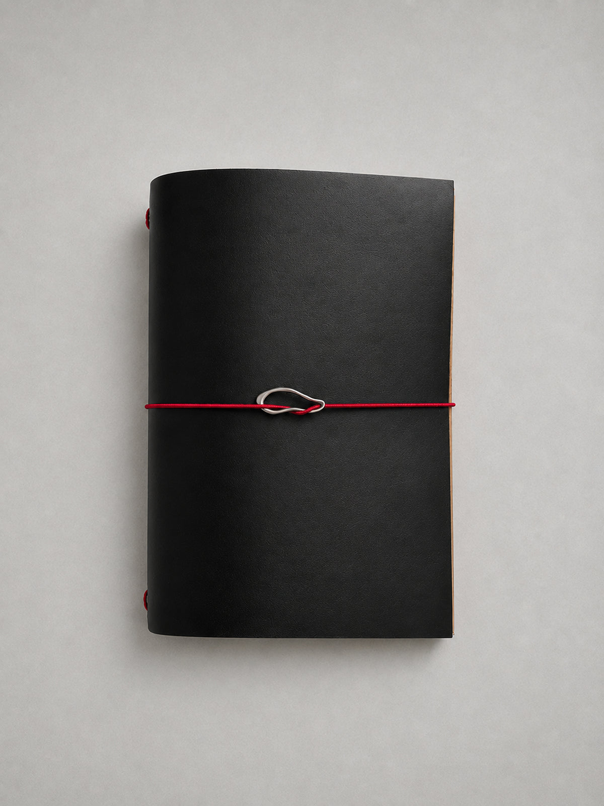 The Classics / The Red Thread Journal  — XL